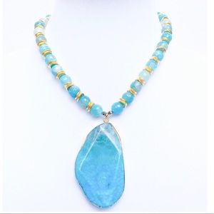 Agate beads with turquoise agate pendant necklace